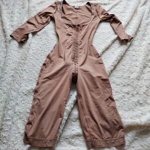 Tan Faja Compression Shapewear w/ Sleeves Post Surgery Post Partum MED